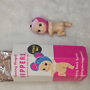 Pink Sloth - Sonny Angel HIPPERS Looking Back Series